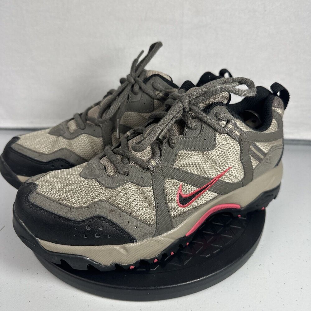 Nike ACG‎ All-Trac Hiking Sneaker Women's Size 7.5 Low Pink 316437-201 Outdoors